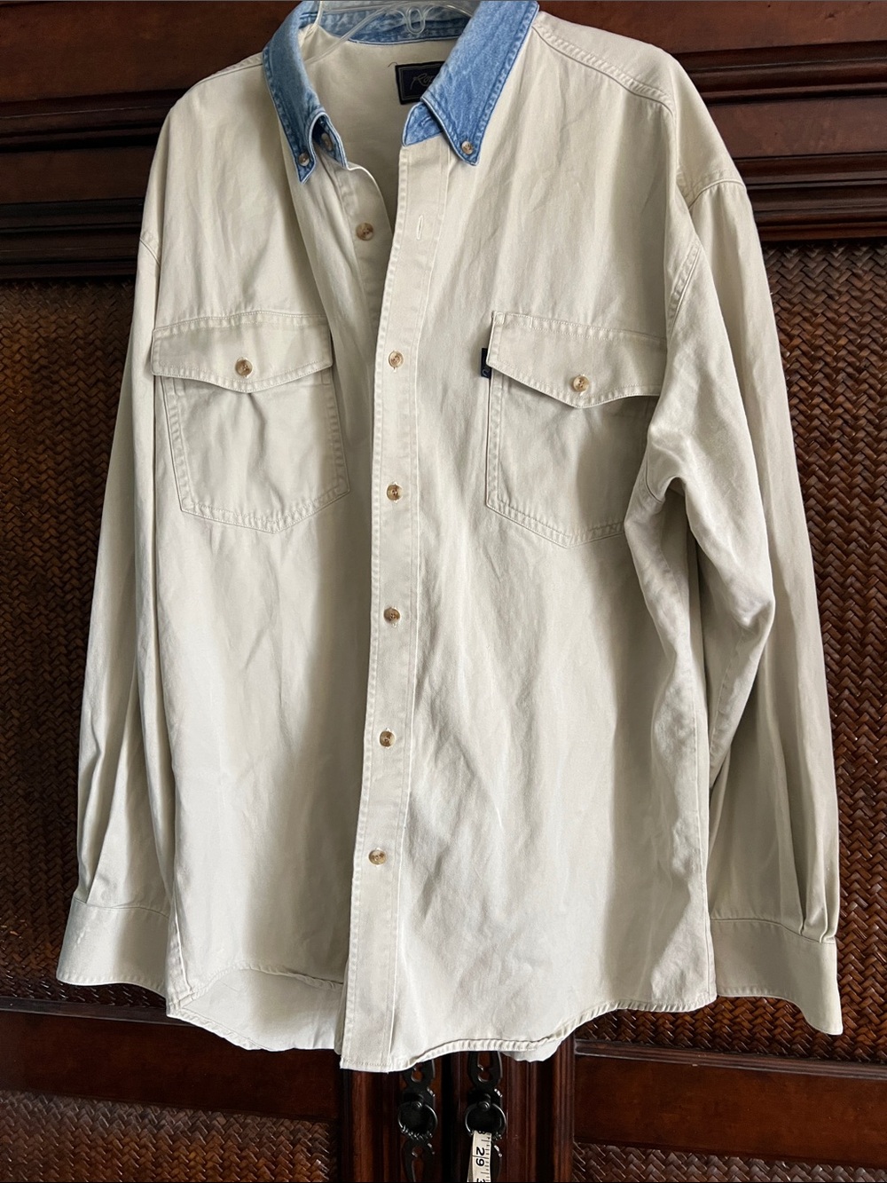 Roper Cream denim Button-Down Shirt with Blue Collar